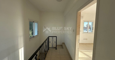 Two bedroom maisonette with roof garden in universal area