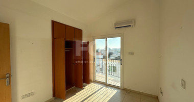 Two bedroom maisonette with roof garden in universal area