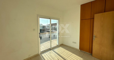 Two bedroom maisonette with roof garden in universal area