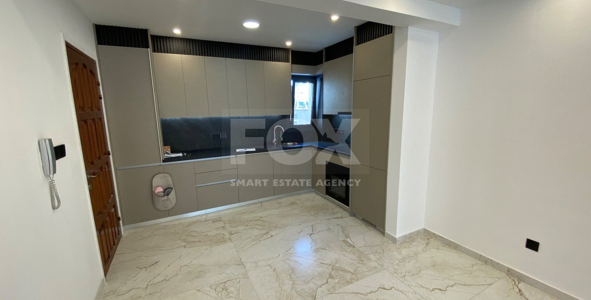 Modern Fully Furnished Two Bedroom Apartment in Universal