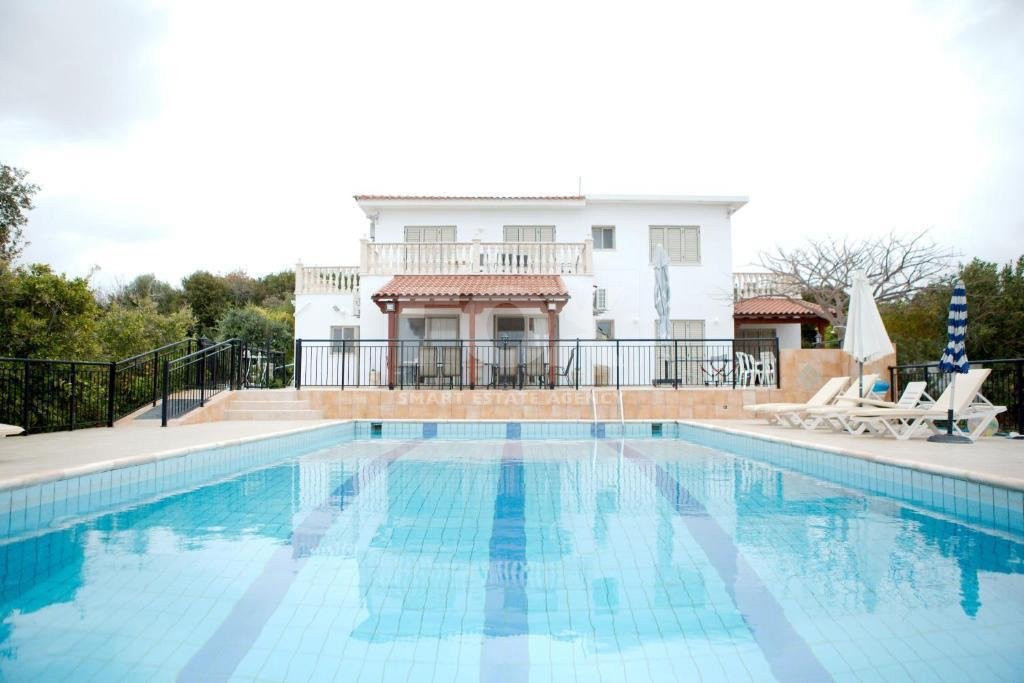 Secluded and Stunning  Detached Villa with Panoramic Sea View in Kissonerga