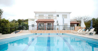 Secluded and Stunning  Detached Villa with Panoramic Sea View in Kissonerga