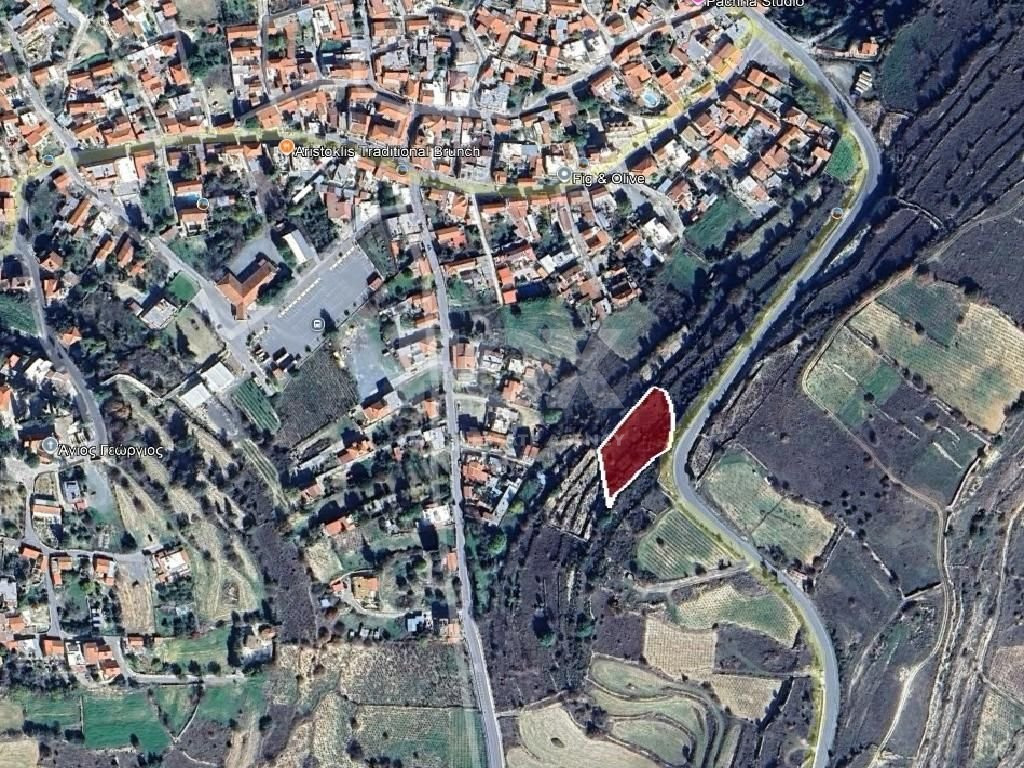 Spacious 2211 m2 field for sale in Pachna, Limassol