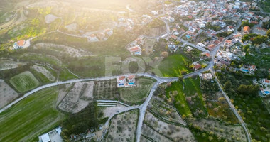 Residential field in Kalepia Community of Paphos