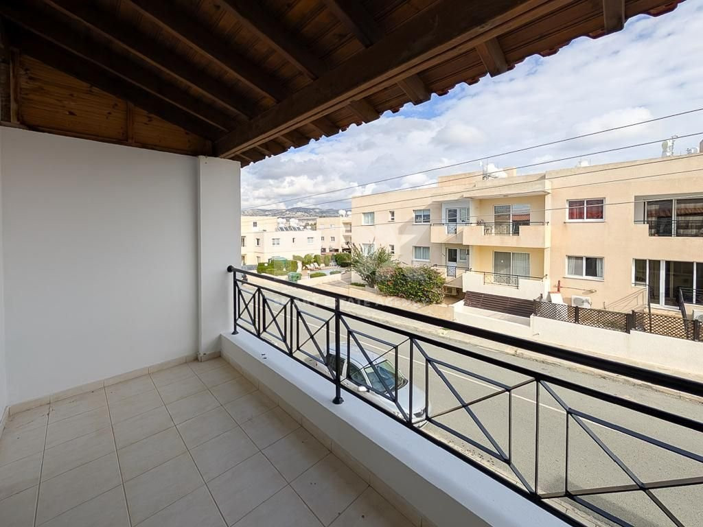 Two storey house with two bedroom in Chloraka, Paphos