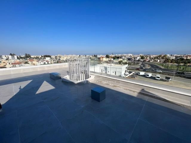 Modern Fully Furnished Penthouse Apartment for Rent in Kato Polemidia