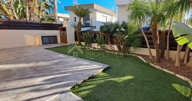 Three bedroom house plus attic for rent in Agia Fyla, Limassol
