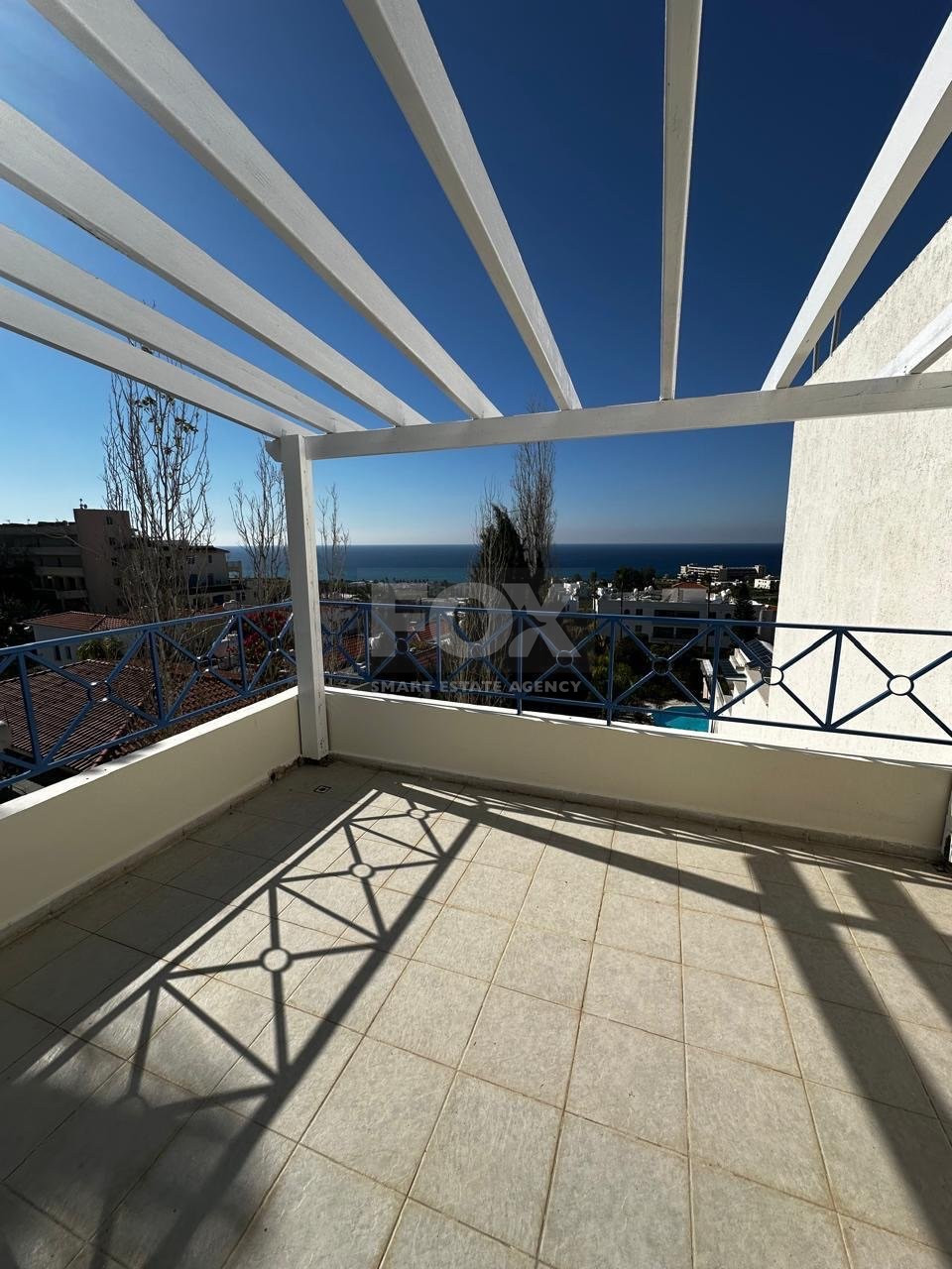 Two bedroom Townhouse with Sea views in Kissonerga