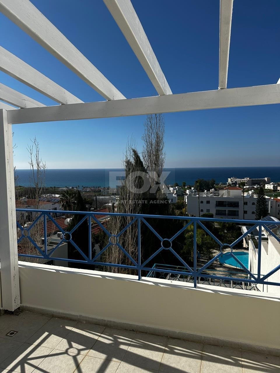 Two bedroom Townhouse with Sea views in Kissonerga