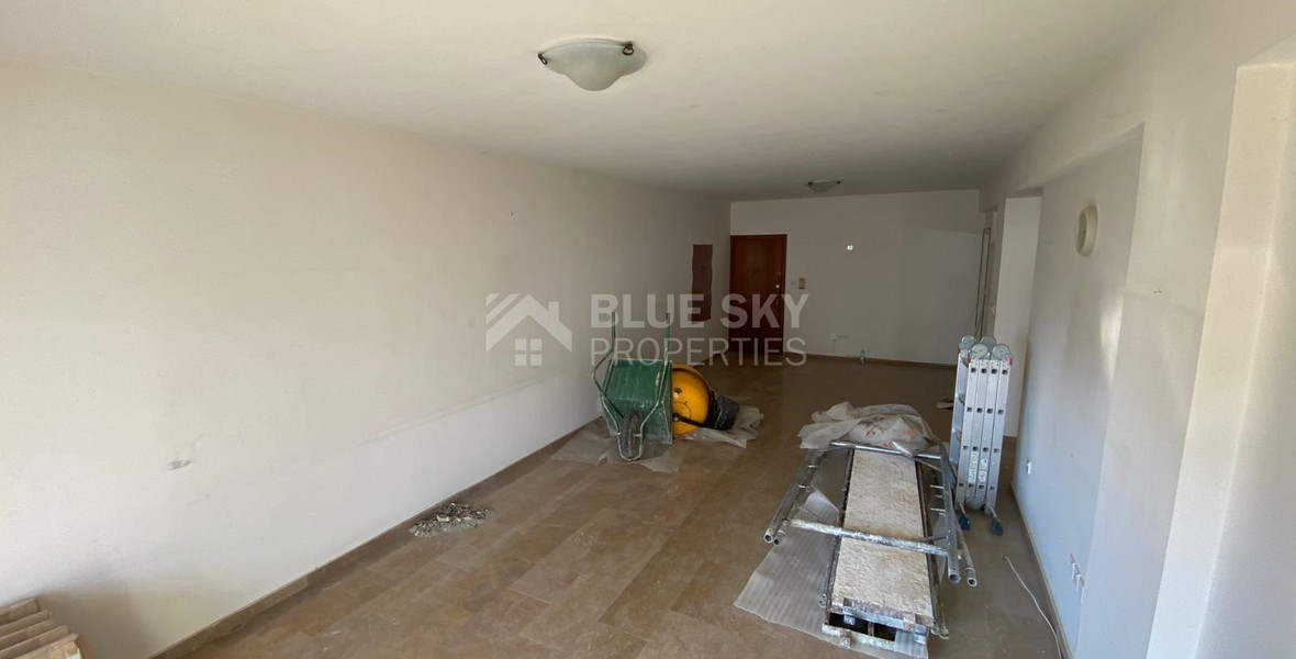 Spacious three-bedroom apartment for sale in Agios Tychon area