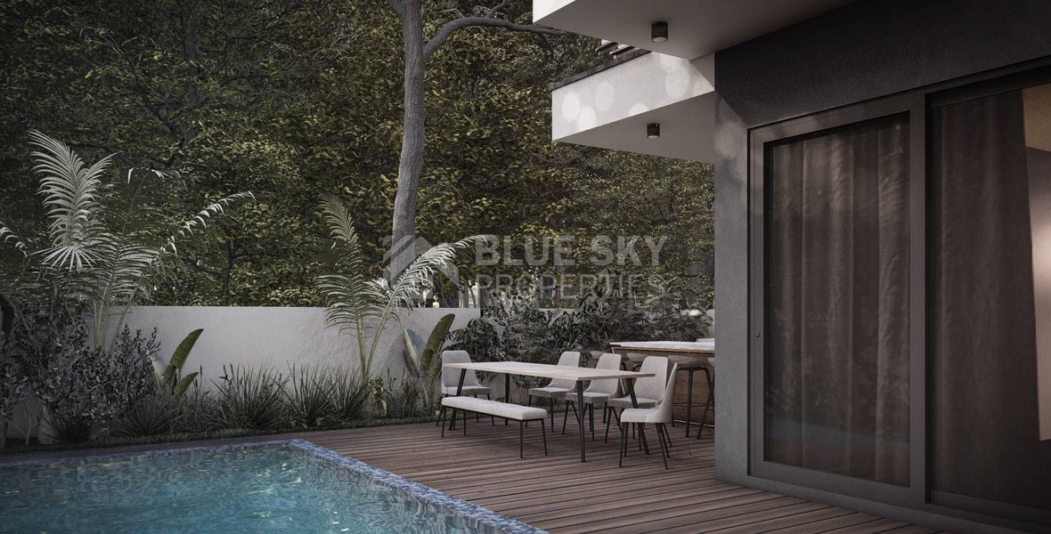 Spacious Three Bedroom House with Pool for sale in Mesa Geitonia