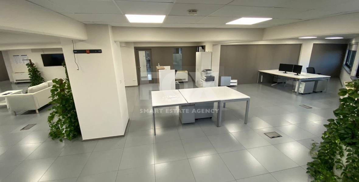 Modern Fully Furnished Office for Rent in Kato Polemidia