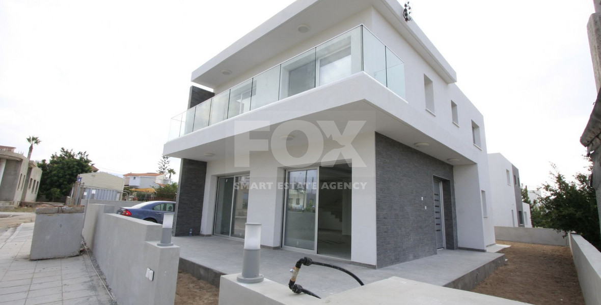 Five bedrooms villa in Anavargos area of Paphos