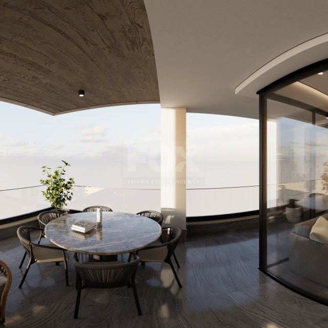 Spacious 3 Bedroom penthouse with roof garden for sale in Linopetra