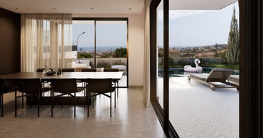 Luxuious Three bedroom House with swimming pool and roof garden for sale in Agios Athanasios