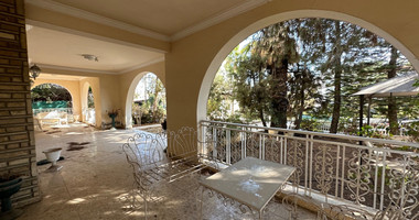 OUTSTANDING OPPORTUNITY  TO RENOVATE A GRAND VILLA OR DEMOLISH AND BUILD BLOCK OF APARTMENTS IN  AP. PETROU KAI PAVLOU (NO VAT ON PLOT).