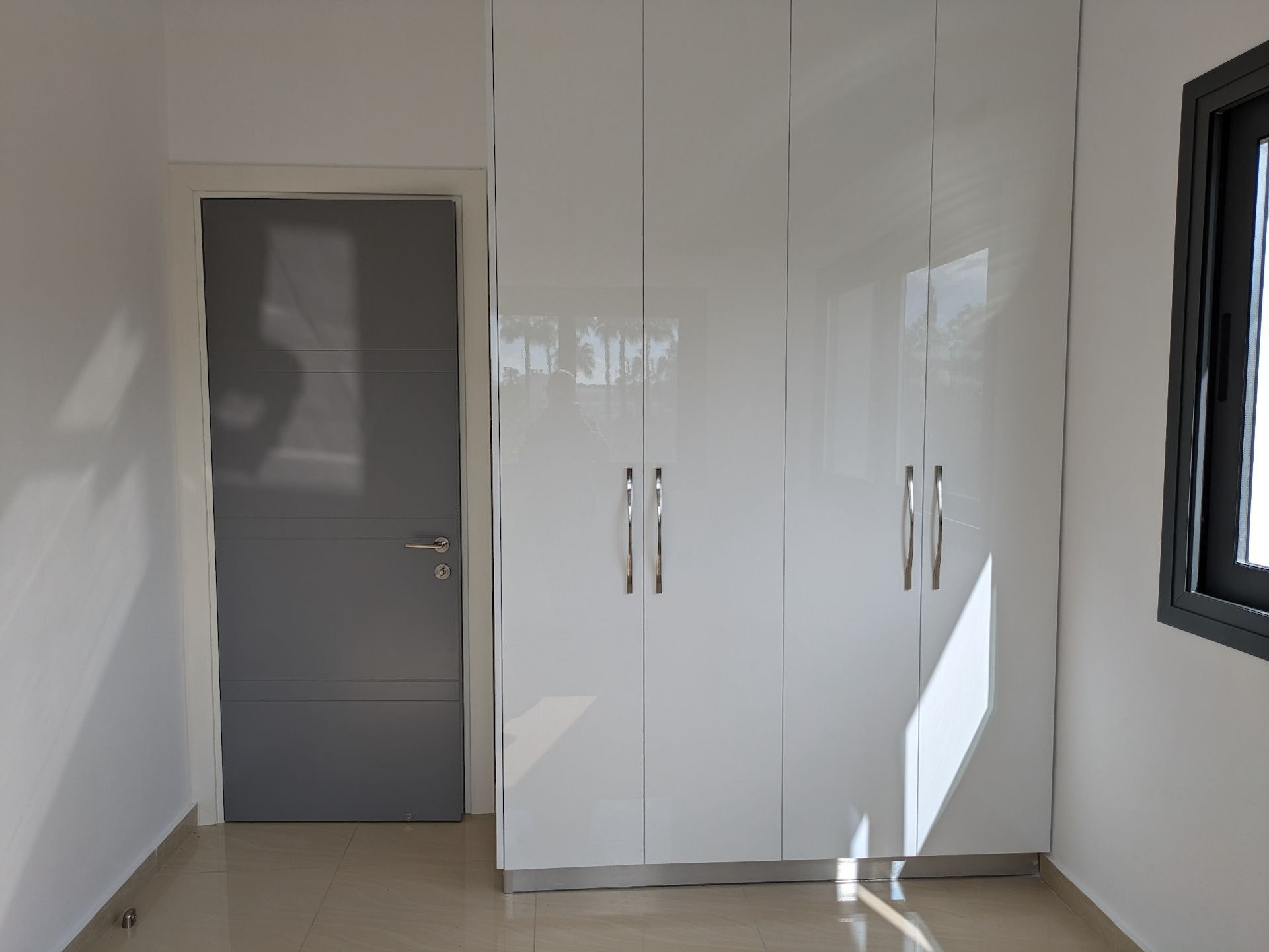Mieszkanie 2 pokoi 75 m² Pafos, Cypr