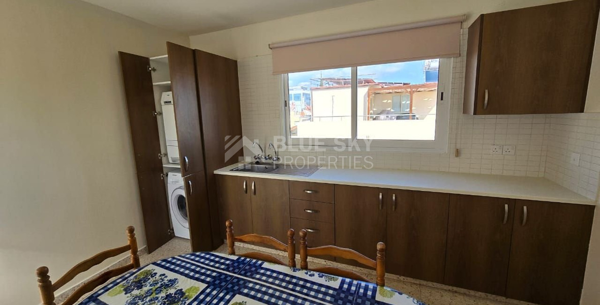Spacious 3 Bedroom Upper House for Rent in Kato Polemidia, Limassol