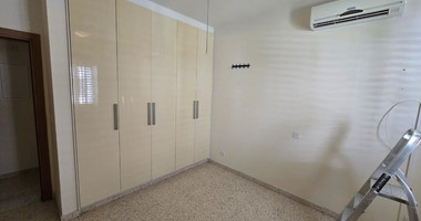 Spacious 3 Bedroom Upper House for Rent in Kato Polemidia, Limassol