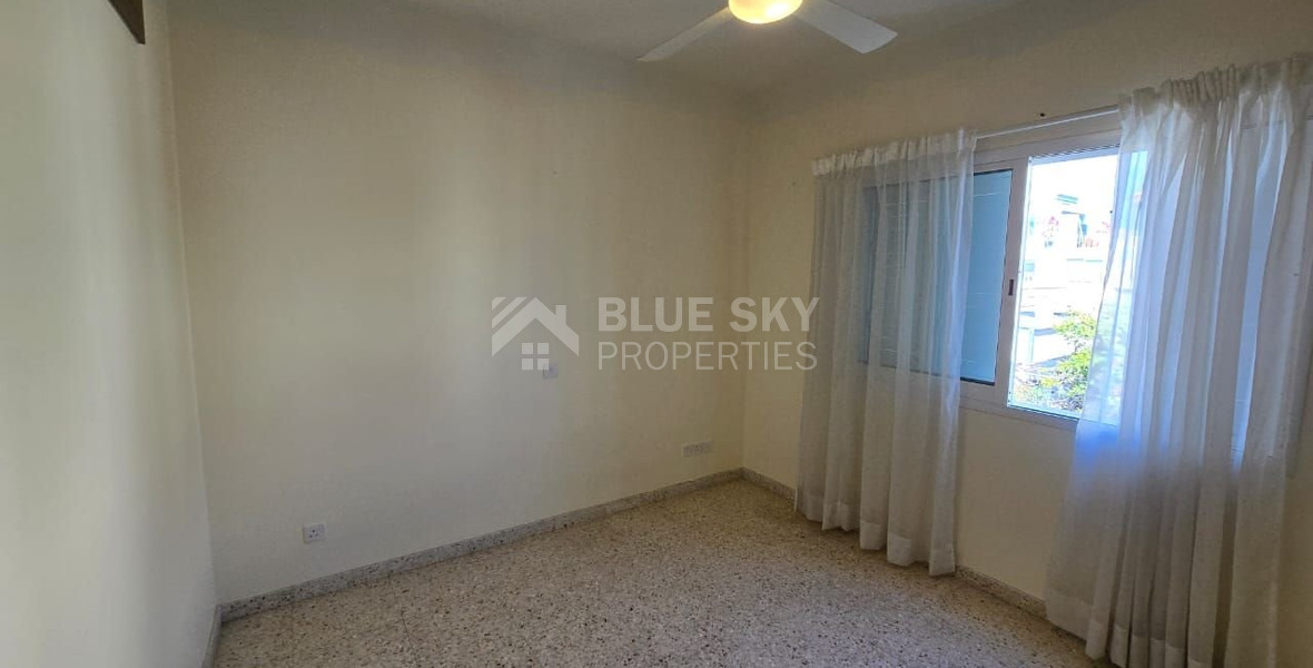 Spacious 3 Bedroom Upper House for Rent in Kato Polemidia, Limassol