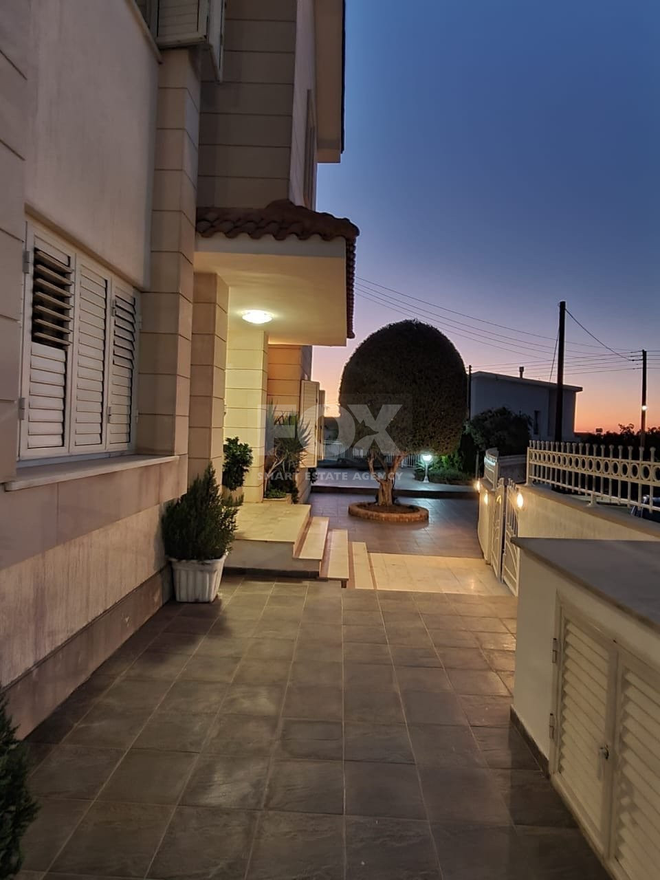 Luxury six bedroom villa in Konia , Paphos