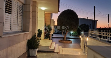 Luxury six bedroom villa in Konia , Paphos