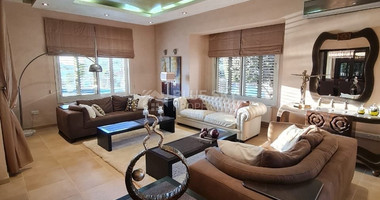 Luxury six bedroom villa in Konia , Paphos