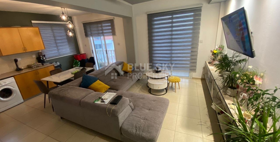 Two bedroom apartment in Chloraka last floor