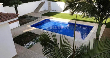 Four Bedroom Detached Villa with Pool for sale in Agios Tychon