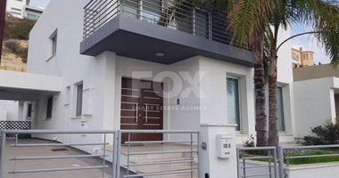 Spacious Semi-Detached House for rent in Laiki Leykothea, Agia Fyla-Limassol