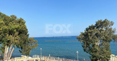 Beautiful fully furnished sea front apartment in Potamos Germasogeias, Limassol