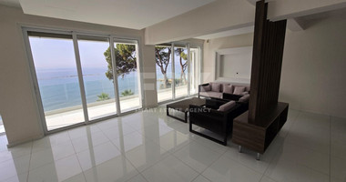 Beautiful fully furnished sea front apartment in Potamos Germasogeias, Limassol