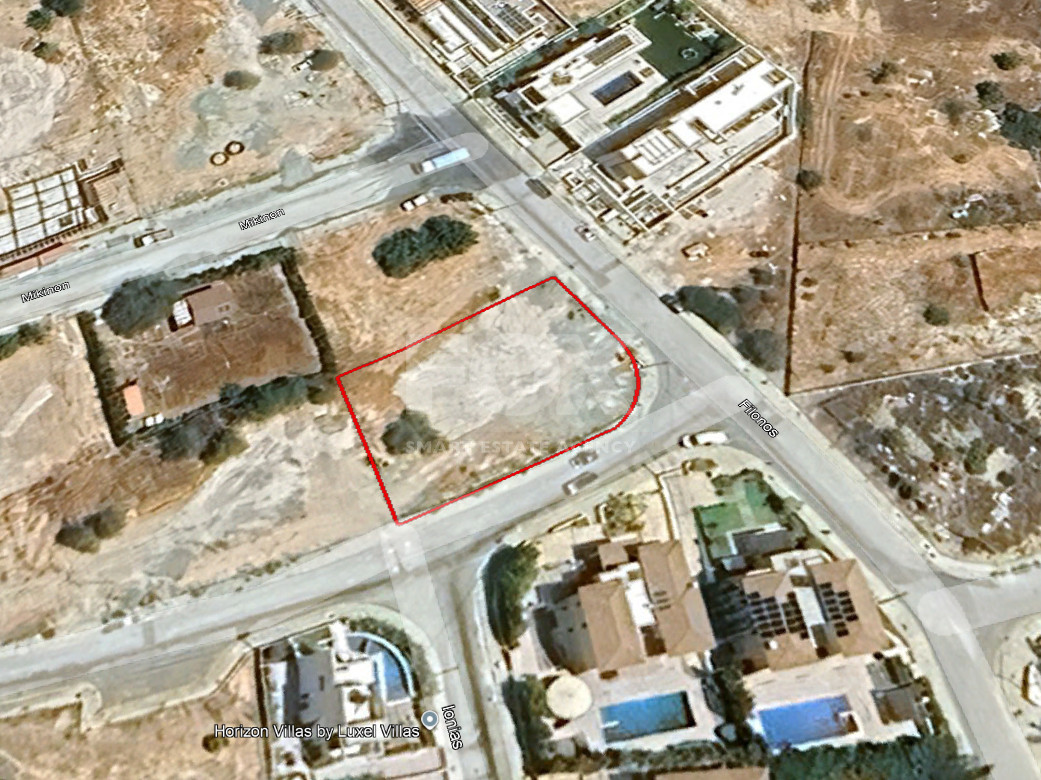 PRIME LAND IN KALOGYRI AREA OF LIMASSOL  TO BUILD A LUXURY VILLA IN EXCLUSIVE LOCATION OR OTHER COMMERCIAL POSSIBILITIES