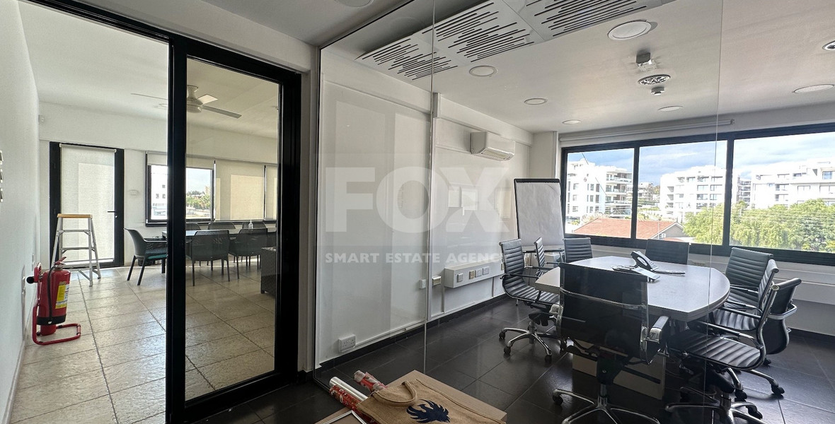 LUXURY OFFICES FURNISHED OR UNFURNISHED IN PRIME BUSINESS AVENUE LINOPETRA