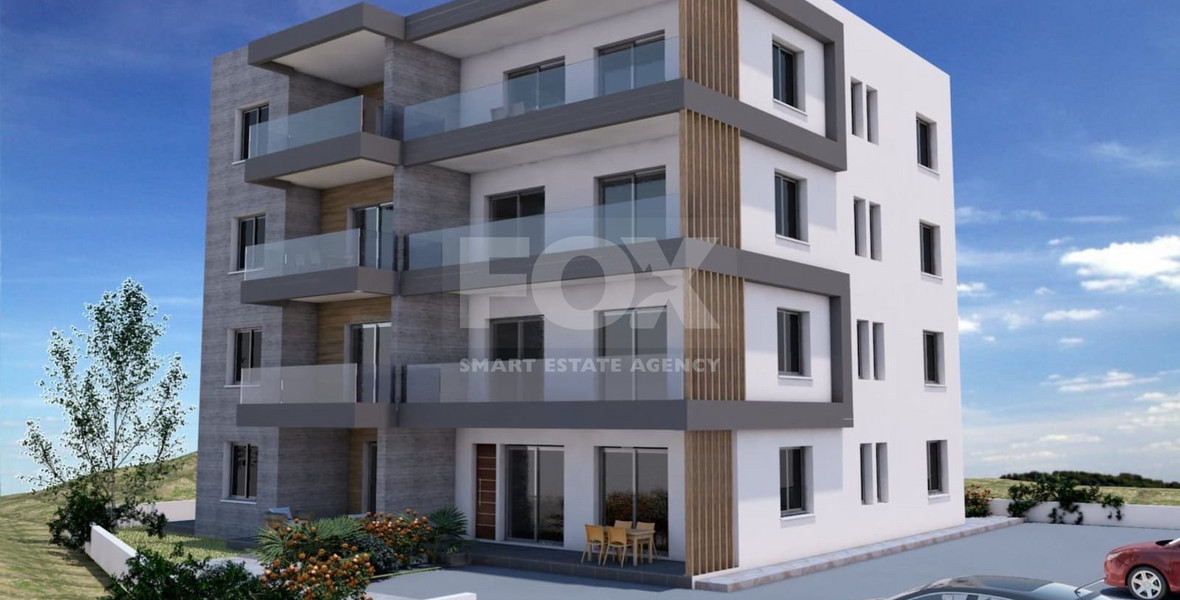 Modern Ground Floor Apartment with three Bedrooms in Universal