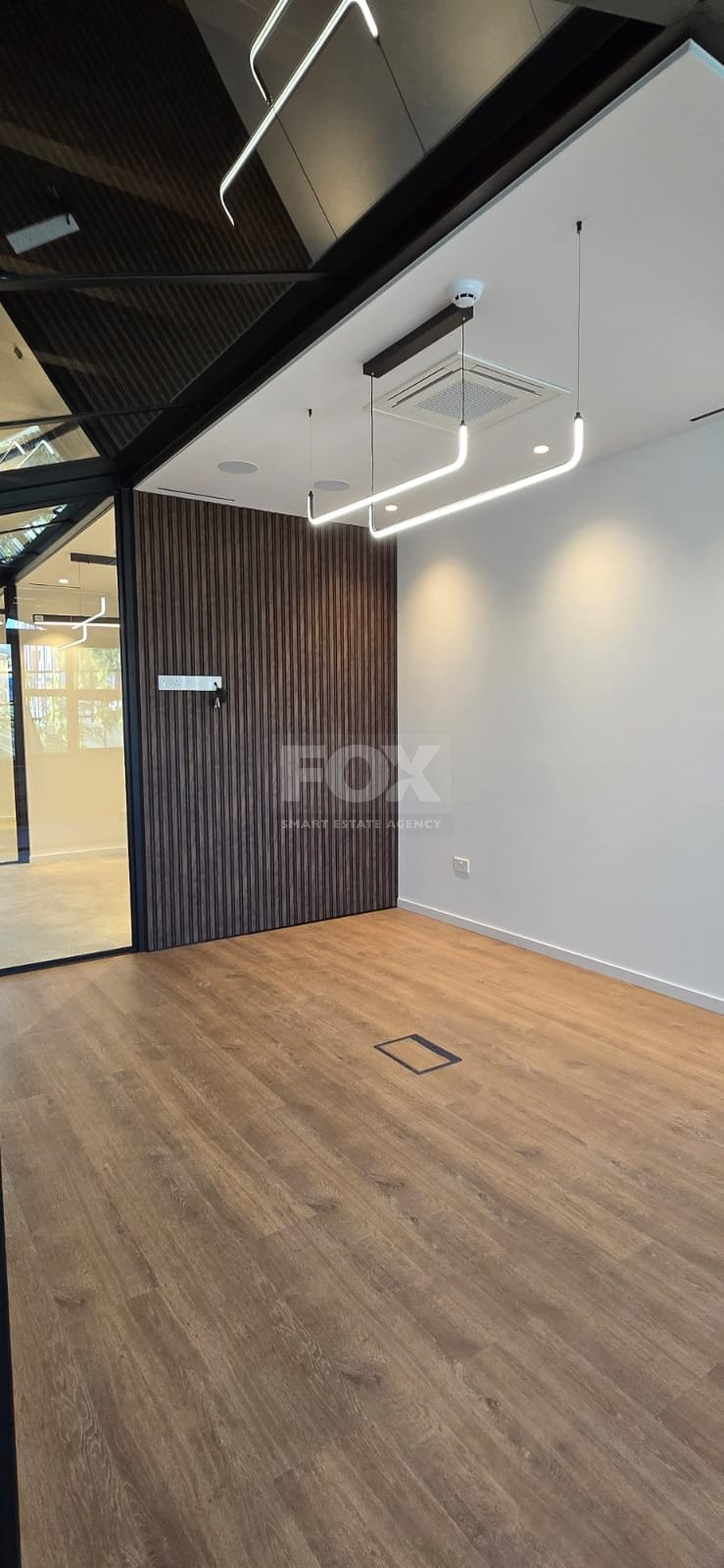 READY TO MOVE IN, MODERN STATE OF THE ART OFFICES IN AGIAS FYLAXEOS LIMASSOL