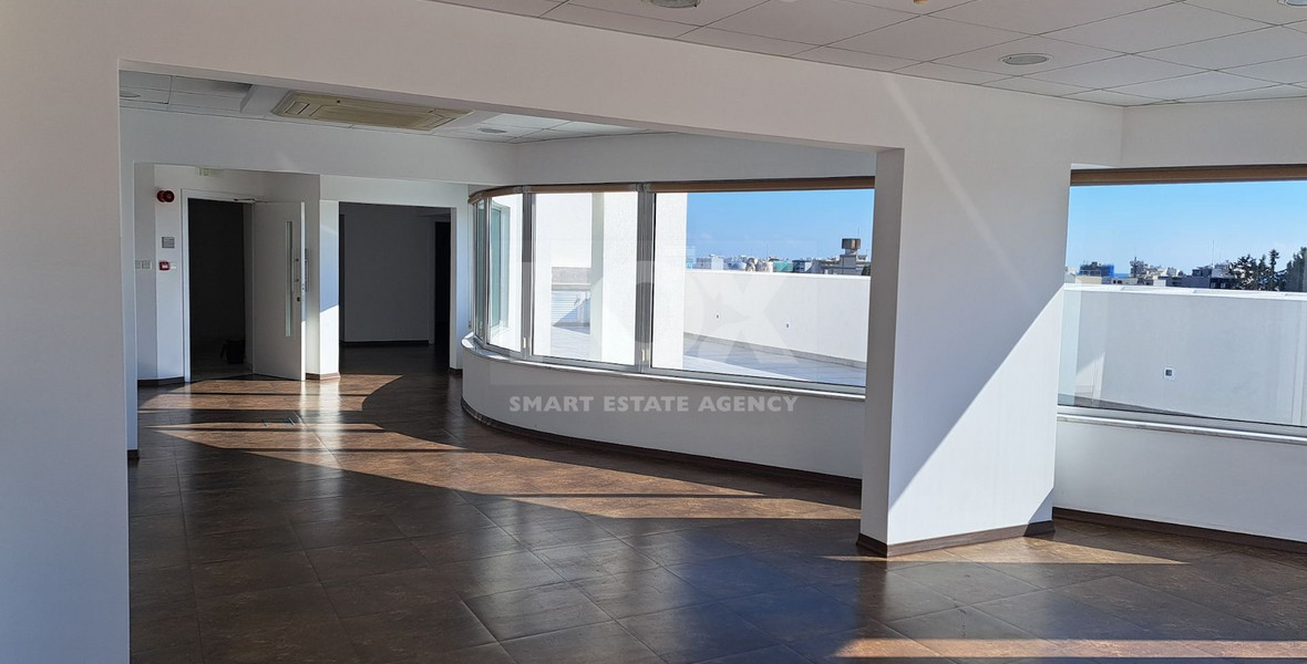 OUTSTANDING OFFICE BUILDING IN THE HEART OF THE HISTORICAL TOWN OFFERING 1,967SQM INTERNAL AREA AND 26 PARKING SPACES