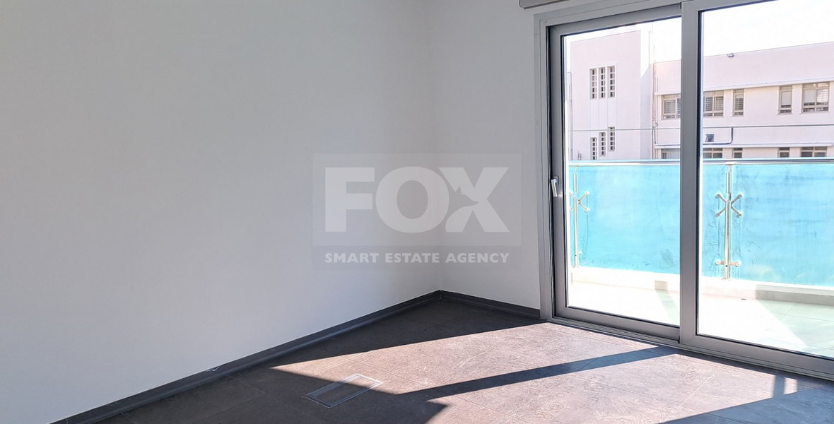 OUTSTANDING OFFICE BUILDING IN THE HEART OF THE HISTORICAL TOWN OFFERING 1,967SQM INTERNAL AREA AND 26 PARKING SPACES