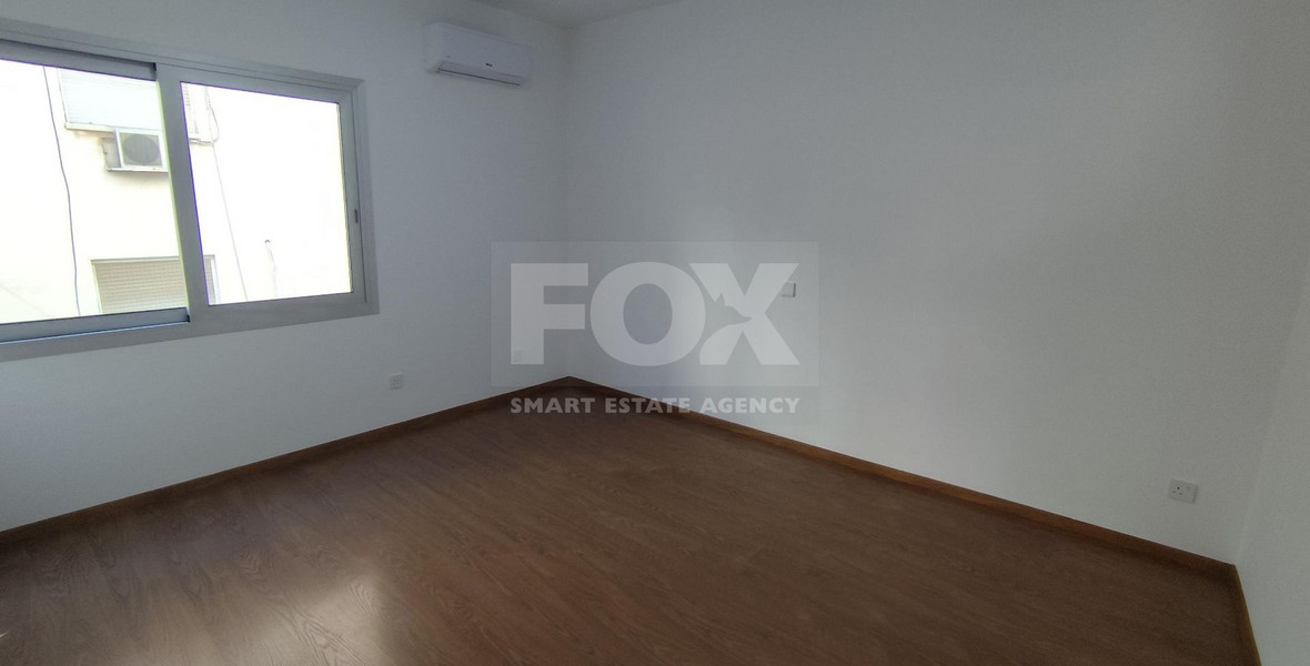 Spacious unfurnished 3-bedroom apartment to rent in Neapoli