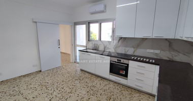 Spacious unfurnished 3-bedroom apartment to rent in Neapoli