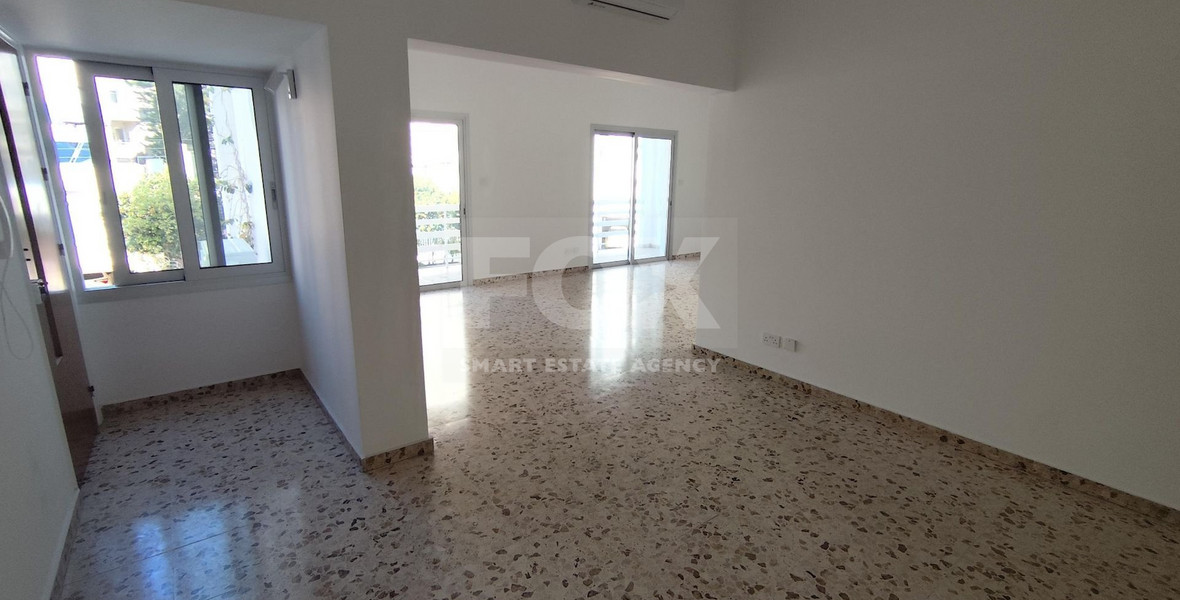 Spacious unfurnished 3-bedroom apartment to rent in Neapoli