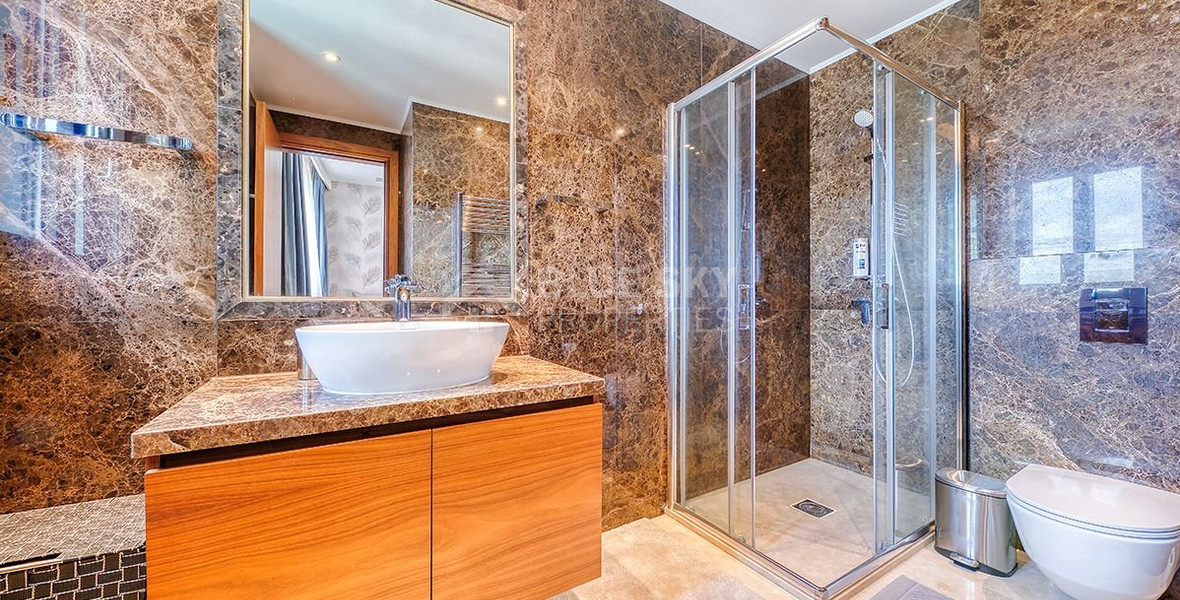 Spacious Fully Furnished 3 Bedroom Apartment for Sale