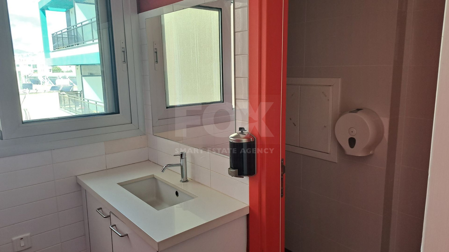 Modern Office for Rent in Katholiki