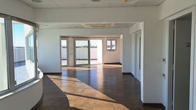 Modern Office for Rent in Katholiki