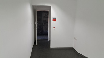Modern Office for Rent in Katholiki