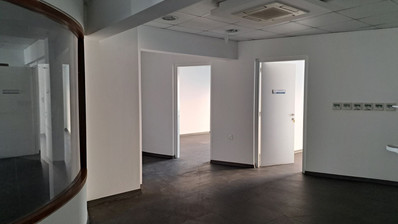 Modern Office for Rent in Katholiki