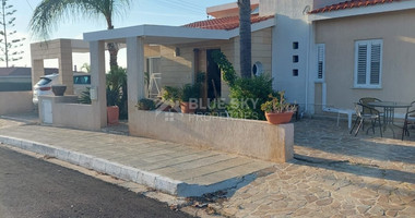 Four bedroom House in Konia, Paphos