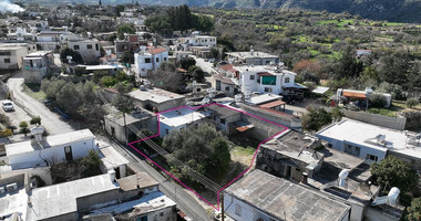 Three plots with stone-built house in Giolou, Paphos