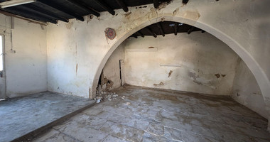 Three plots with stone-built house in Giolou, Paphos