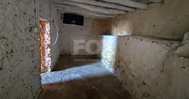Ground Floor House for Sale in Dierona with 80 m2